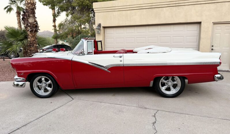 
								1956 Ford Fairlane Sunliner 351-Powered full									