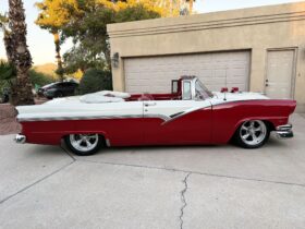 1956 Ford Fairlane Sunliner 351-Powered