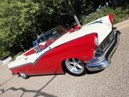 
										1956 Ford Fairlane Sunliner 351-Powered full									