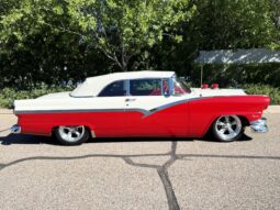 
										1956 Ford Fairlane Sunliner 351-Powered full									