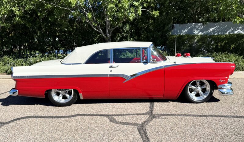 
								1956 Ford Fairlane Sunliner 351-Powered full									