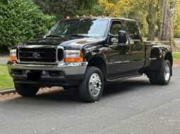 2001 Ford F-550 Super Duty Lariat
