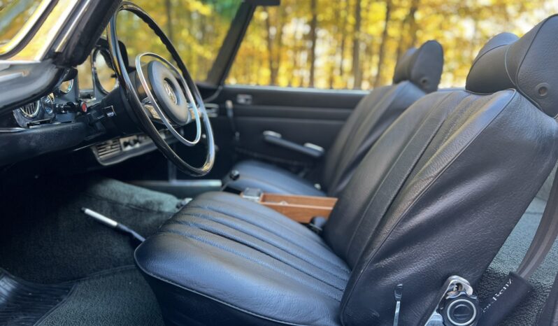 
								1970 Mercedes-Benz 280SL full									