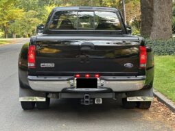2001 Ford F-550 Super Duty Lariat