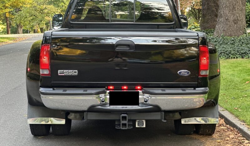 								2001 Ford F-550 Super Duty Lariat full									