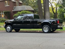 2001 Ford F-550 Super Duty Lariat