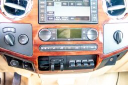 
										2008 Ford F-450 Super Duty King Ranch Crew Cab full									