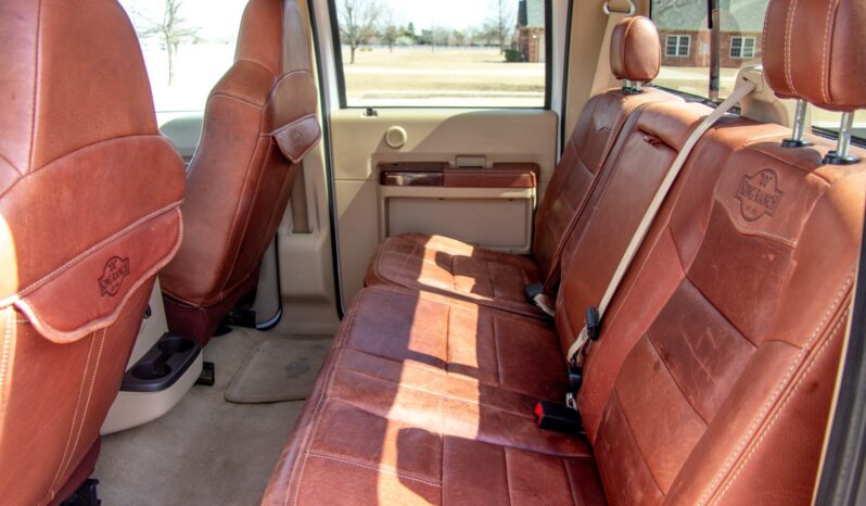 
								2008 Ford F-450 Super Duty King Ranch Crew Cab full									