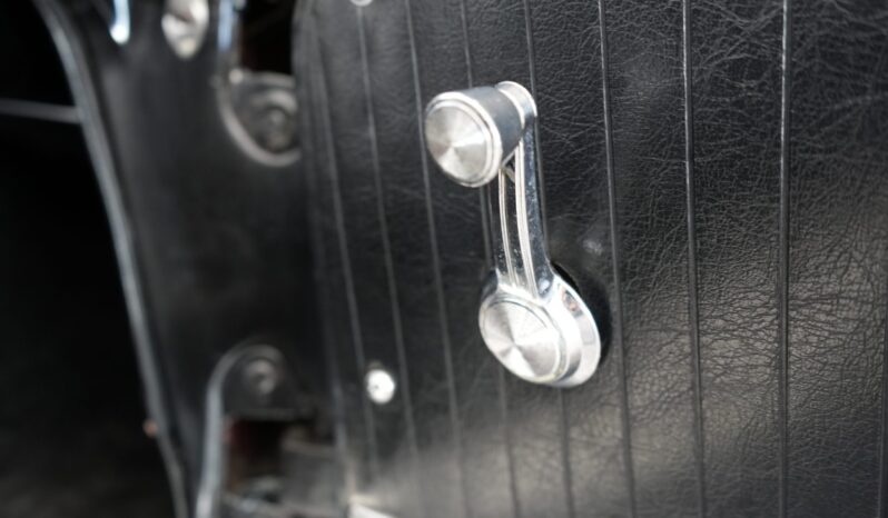 
								1962 Chevrolet Corvette 4-Speed full									