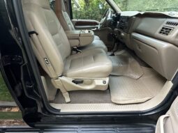 										2001 Ford F-550 Super Duty Lariat full									