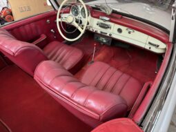 
										1961 Mercedes-Benz 190SL full									