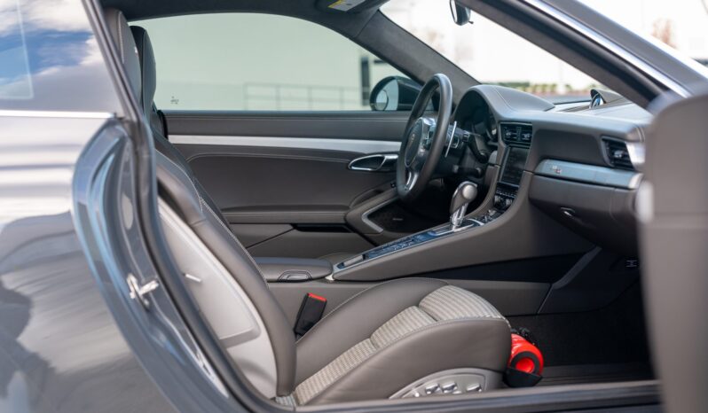 
								2014 Porsche 911 50th Anniversary Edition full									