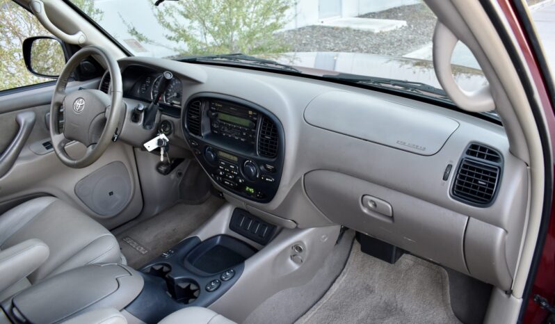 
								2007 Toyota Sequoia SR5 4×4 full									