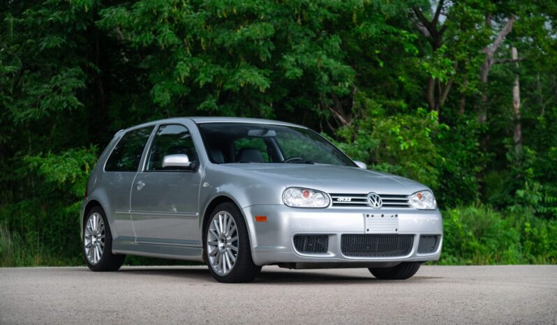 
								2004 Volkswagen R32 full									