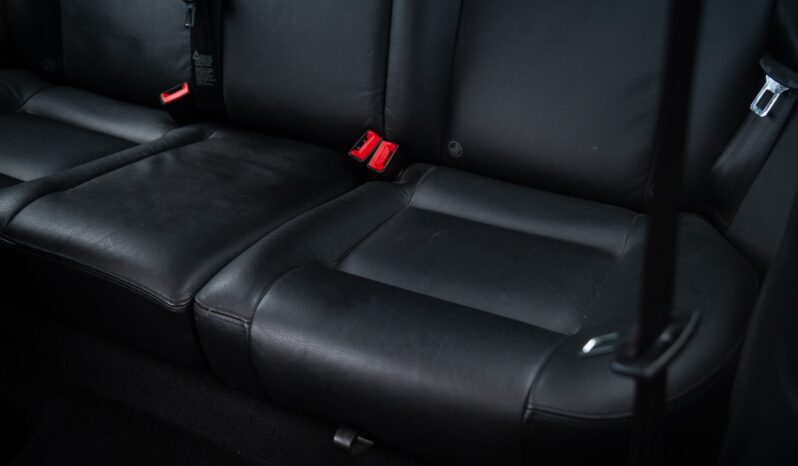 
								2004 Volkswagen R32 full									