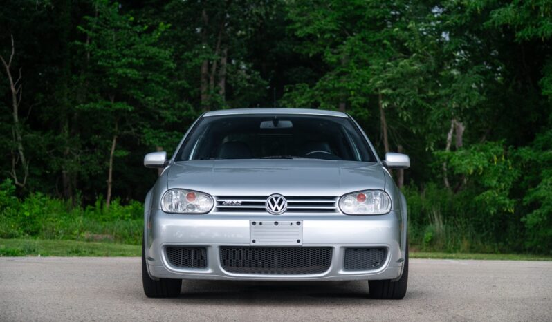 
								2004 Volkswagen R32 full									