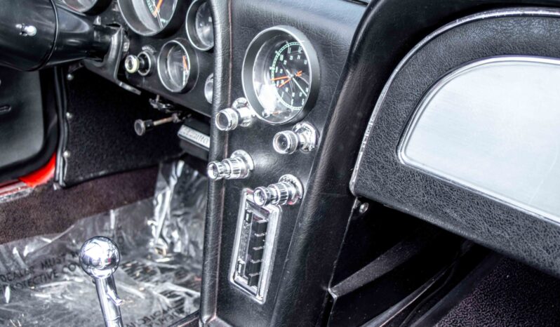 
								1966 Chevrolet Corvette Convertible 4-Speed full									