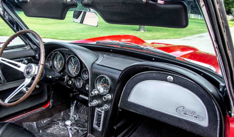 
								1966 Chevrolet Corvette Convertible 4-Speed full									