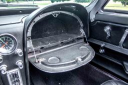 
										1966 Chevrolet Corvette Convertible 4-Speed full									