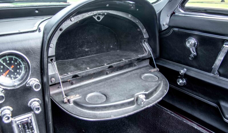 
								1966 Chevrolet Corvette Convertible 4-Speed full									