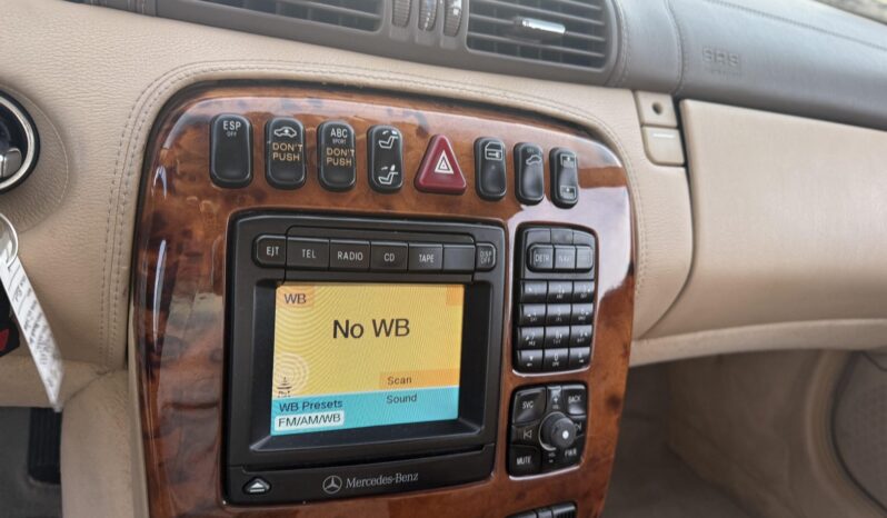 
								2002 Mercedes-Benz CL55 AMG full									