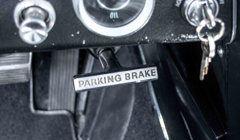 
								1963 Chevrolet Corvette Split-Window Coupe 4-Speed full									