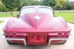 
										1963 Chevrolet Corvette Split-Window Coupe 4-Speed full									