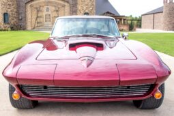 1963 Chevrolet Corvette Split-Window Coupe 4-Speed 2