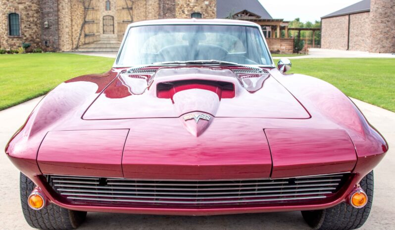 1963 Chevrolet Corvette Split-Window Coupe 4-Speed 1