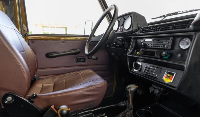 								1991 Mercedes-Benz 250GD Wolf 5-Speed full									