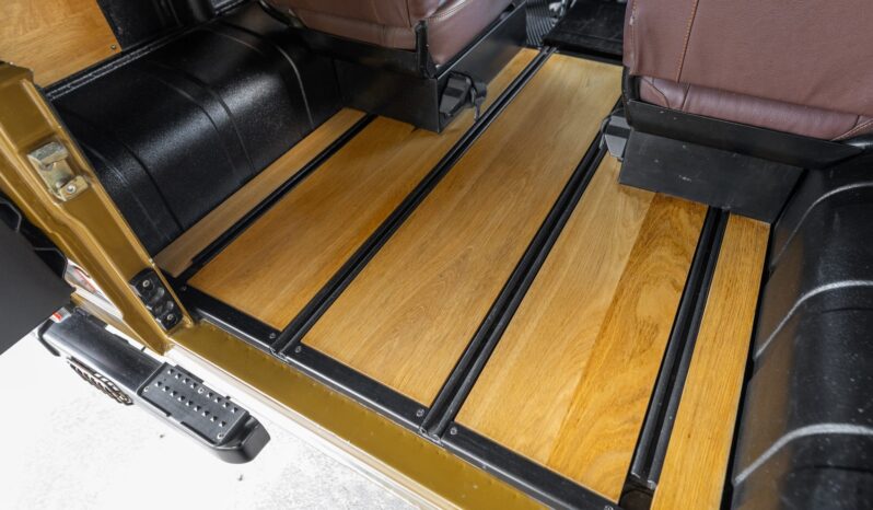 								1991 Mercedes-Benz 250GD Wolf 5-Speed full									