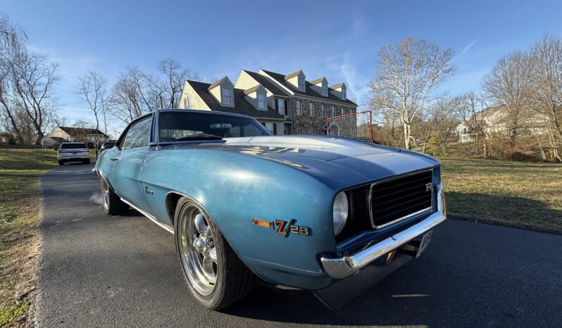 
								1969 Chevrolet Camaro Coupe 4-Speed full									