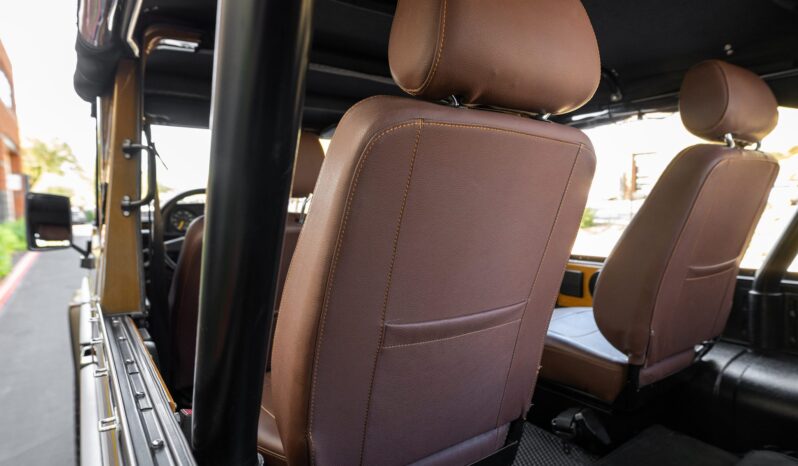 								1991 Mercedes-Benz 250GD Wolf 5-Speed full									