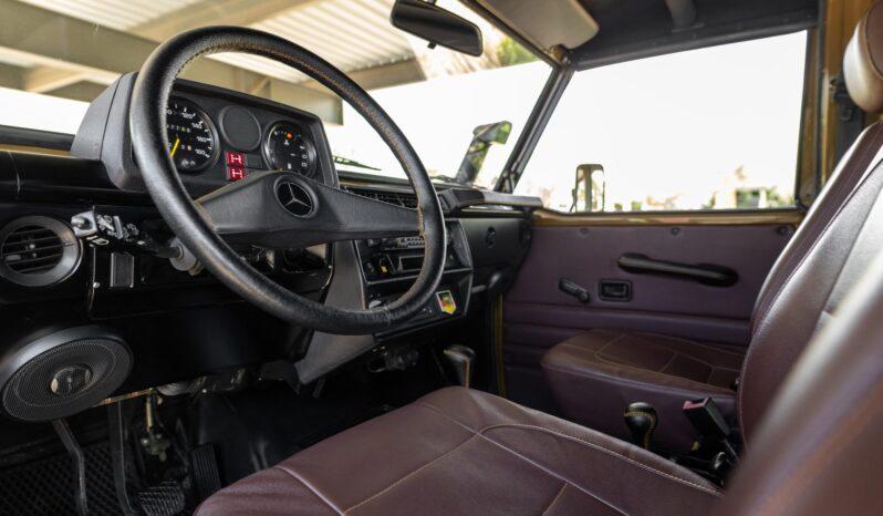 								1991 Mercedes-Benz 250GD Wolf 5-Speed full									