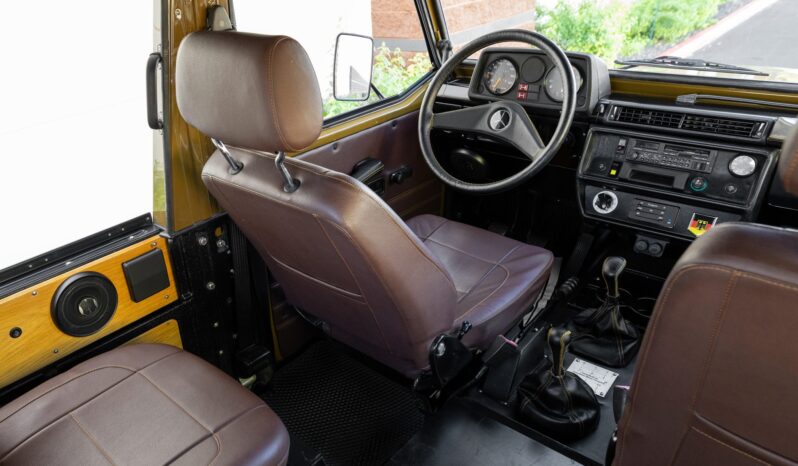 								1991 Mercedes-Benz 250GD Wolf 5-Speed full									