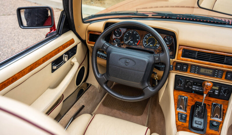 								1994 Jaguar XJS 2+2 V12 Convertible full									