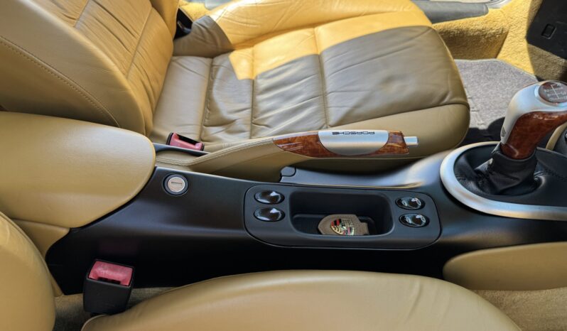 								2001 Porsche 911 Carrera 4 Coupe 6-Speed full									