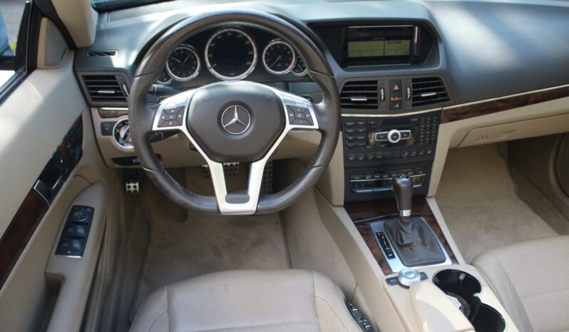 
								2012 Mercedes-Benz E550 Cabriolet full									