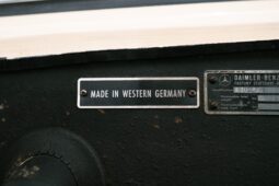 
										1958 Mercedes-Benz 190SL full									