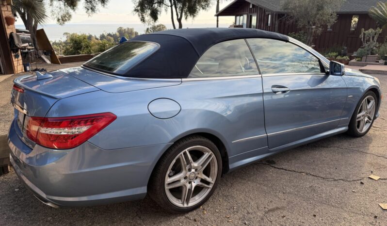 
								2012 Mercedes-Benz E550 Cabriolet full									