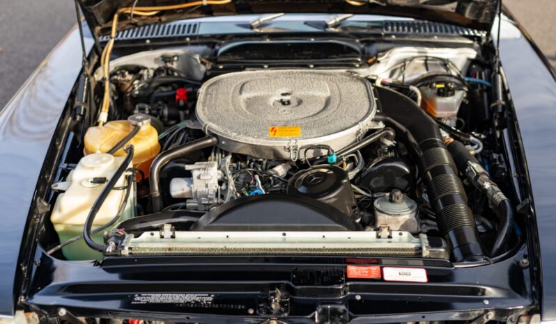 
								1989 Mercedes-Benz 560SL full									