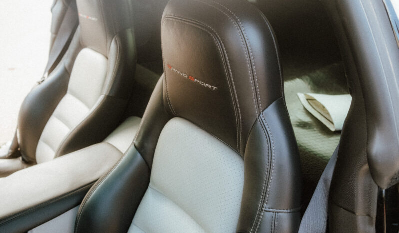 
								2011 Chevrolet Corvette Coupe Grand Sport 3LT 6-Speed full									