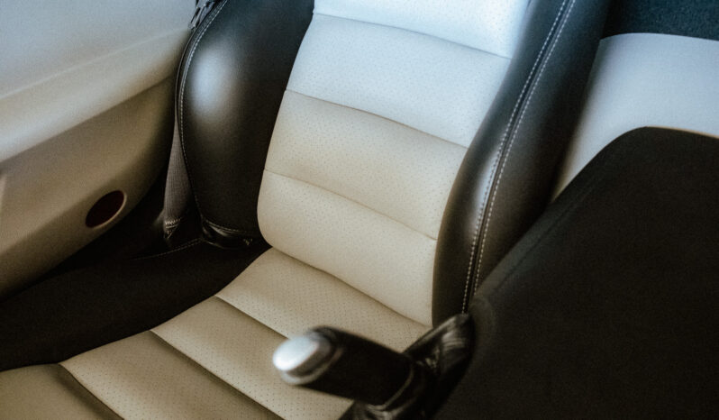 
								2011 Chevrolet Corvette Coupe Grand Sport 3LT 6-Speed full									