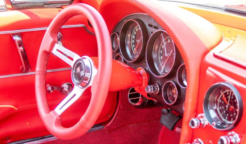 
								1966 Chevrolet Corvette Coupe 4-Speed full									