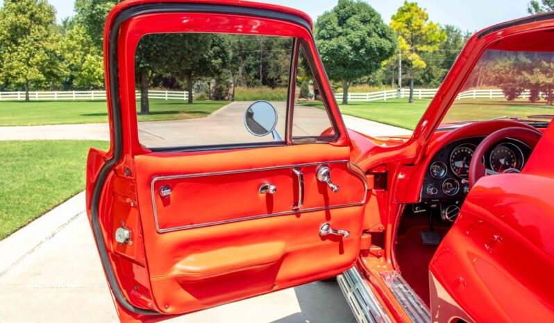 
								1966 Chevrolet Corvette Coupe 4-Speed full									