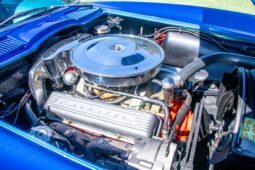 
										1965 Chevrolet Corvette Convertible 4-Speed full									