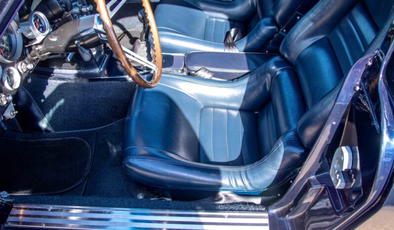 
								1964 Chevrolet Corvette 6-Speed 5.7L full									