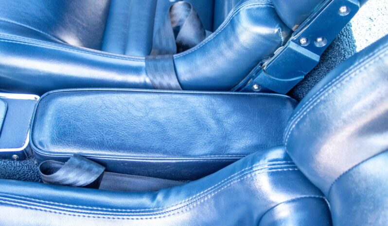 
								1964 Chevrolet Corvette 6-Speed 5.7L full									