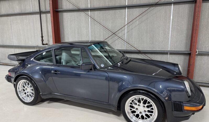 								1987 Porsche 911 Turbo Coupe full									