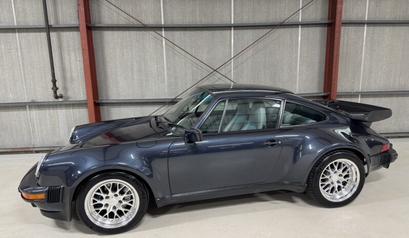 								1987 Porsche 911 Turbo Coupe full									